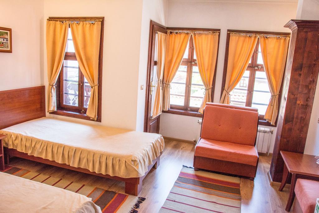 Alexandrov'S Houses Hotel Zlatograd Ngoại thất bức ảnh