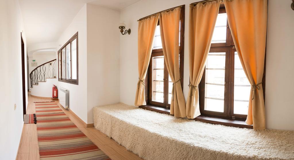 Alexandrov'S Houses Hotel Zlatograd Ngoại thất bức ảnh