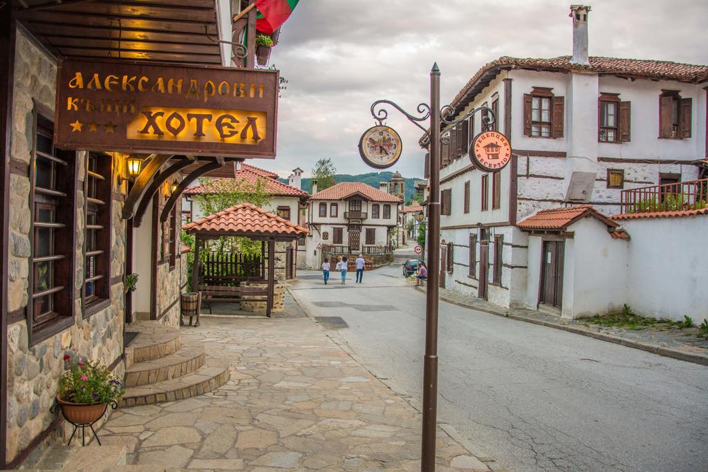 Alexandrov'S Houses Hotel Zlatograd Ngoại thất bức ảnh