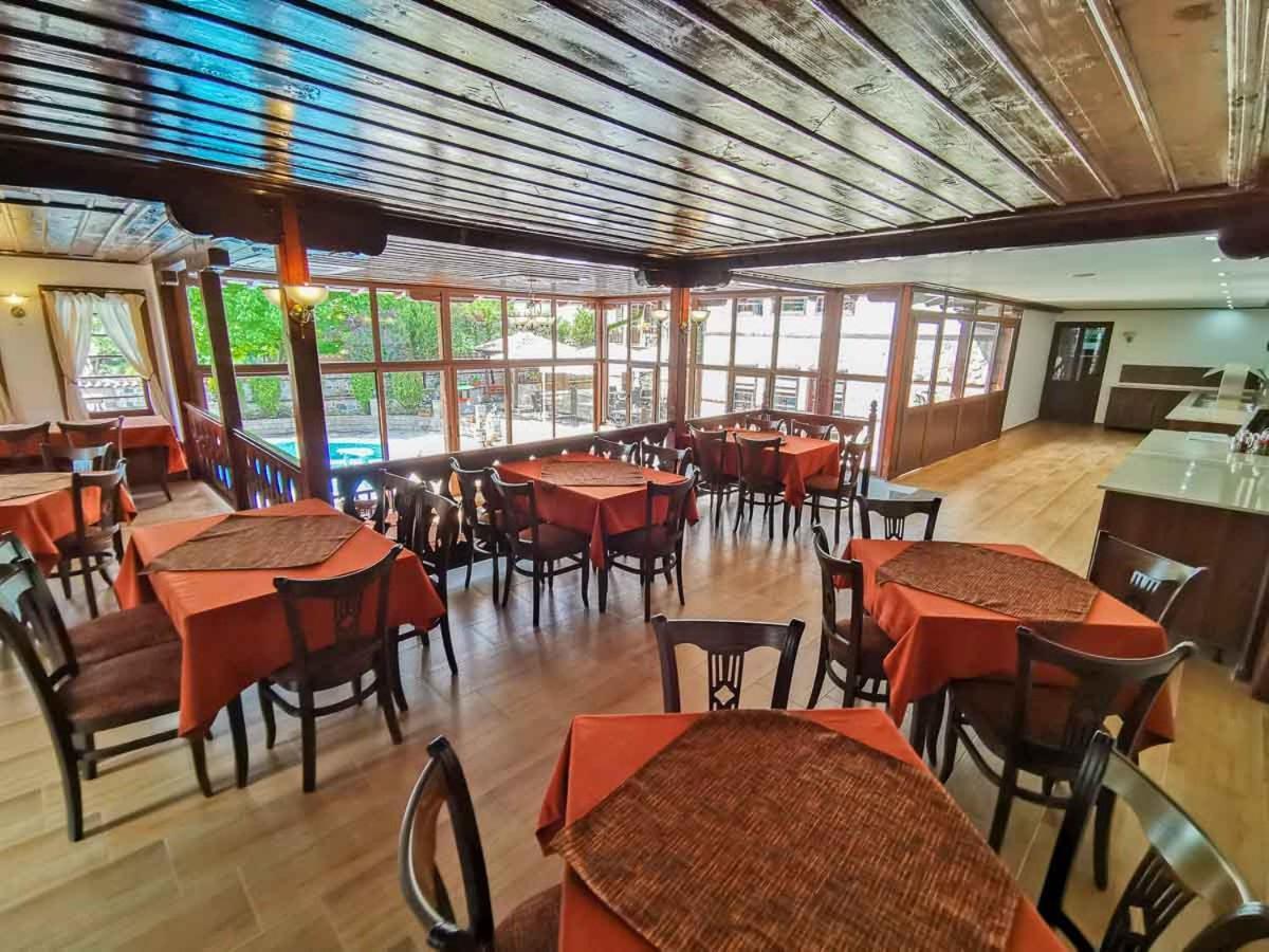 Alexandrov'S Houses Hotel Zlatograd Ngoại thất bức ảnh